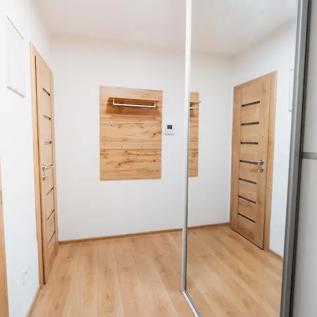 Apartment Kmetova - Free Private Parking